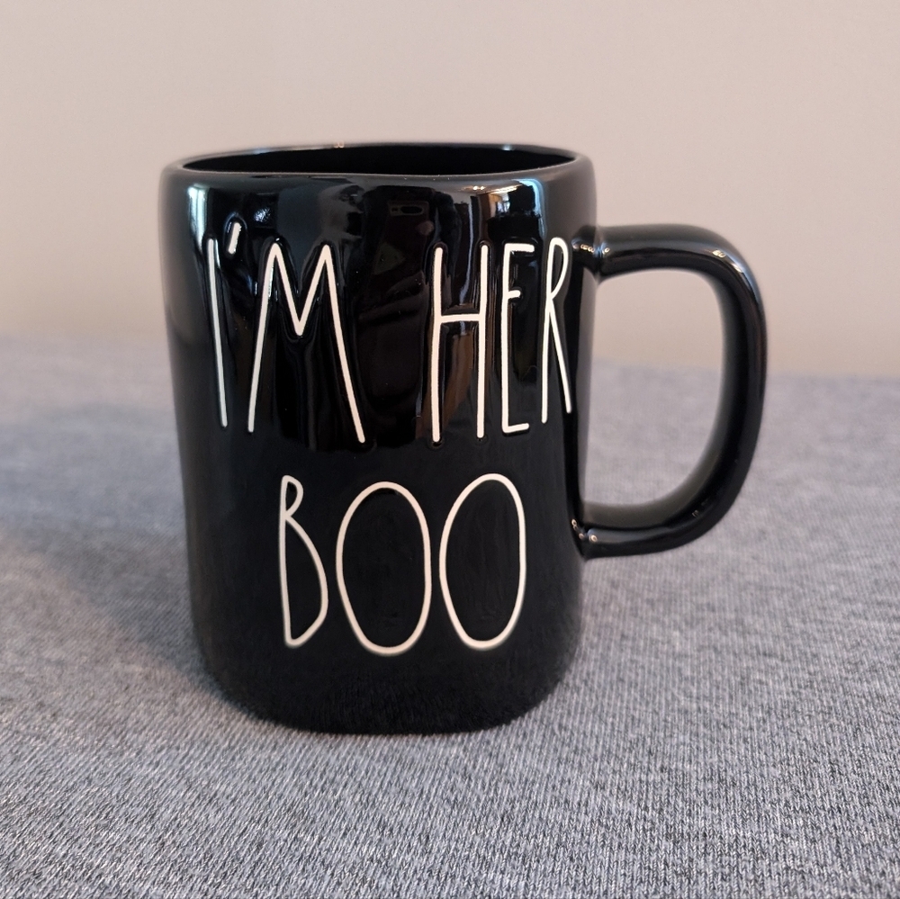 Rae Dunn Glossy Black "I'm Her Boo" Halloween Mug with White Lettering